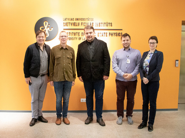 European Parliament member from Renew Europe Group Ivars Ijabs and his parliamentary assistant Peteris Vinkelis pay a visit to the ISSP, UL